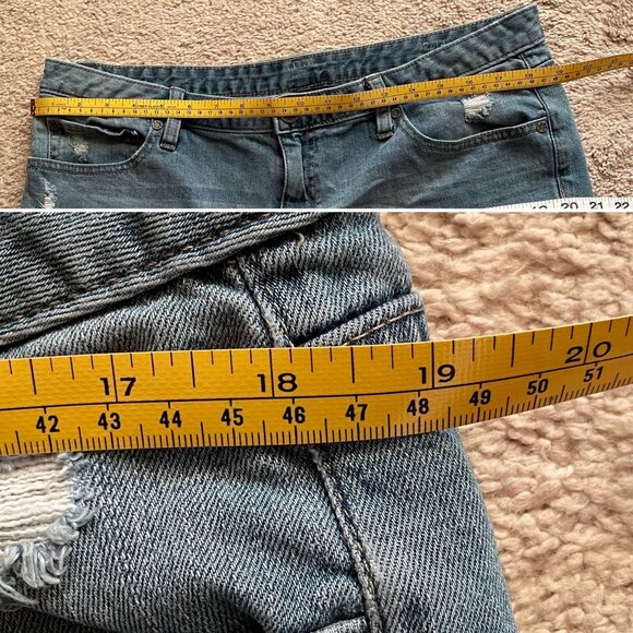 ANA A New Approach Womens Jean Denim Shorts Sz 32 14P Distressed Folded Hem - Picture 4 of 8